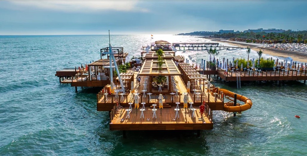 GlorIa Hotels & Resorts’tan Sezona Işıltılı Bir Başlangıç: PremIum PIer Açıldı
